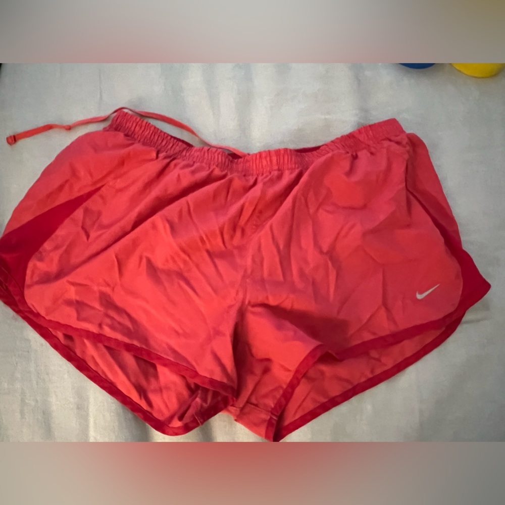 Women’s XL Pink Nike Running Shorts